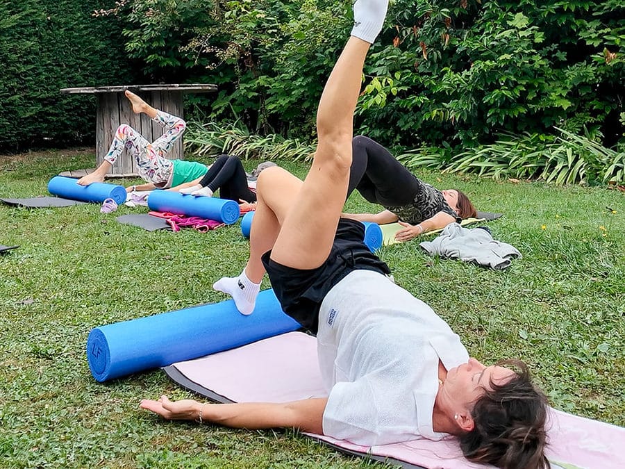 Cours de Yoga près du lac d'Annecy